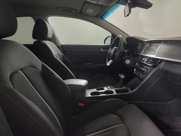 Kia Optima IV Рестайлинг с пробегом 2019 года, цена 1 790 000 рублей, 75854 км, седан, Автокод Объявления