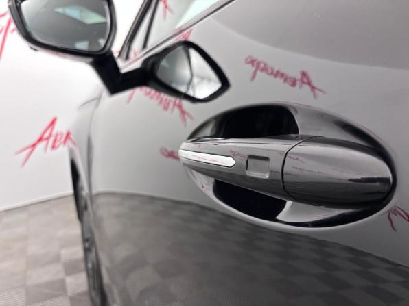 Omoda C5 I с пробегом 2022 года, цена 1 660 000 рублей, 76323 км, внедорожник, Автокод Объявления