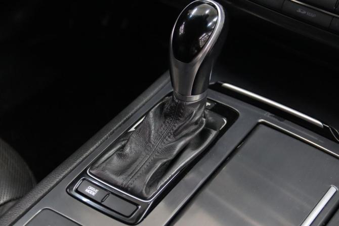 Hyundai Genesis II с пробегом 2015 года, цена 1 995 950 рублей, 178367 км, седан, Автокод Объявления