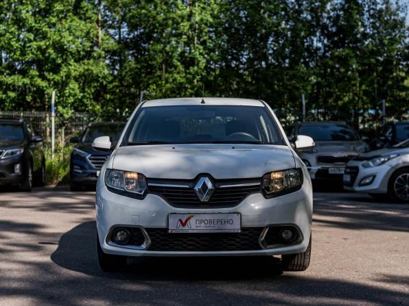 Renault Sandero II с пробегом 2014 года, цена 645 001 рубль, 113500 км, хэтчбек, Автокод Объявления