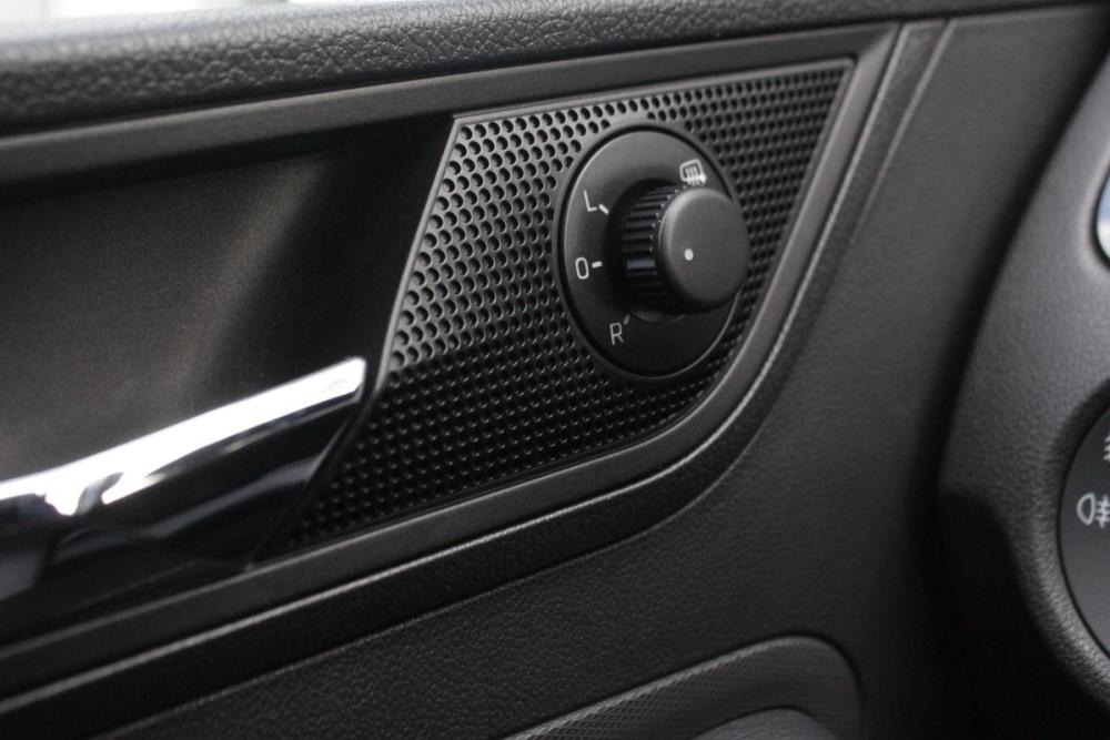 Skoda Rapid I Рестайлинг Брянск  - изображение 18