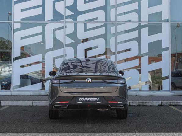 Changan Lamore с пробегом 2023 года, цена 2 080 000 рублей, 17149 км, седан, Автокод Объявления