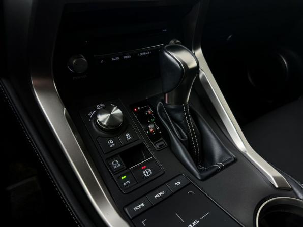 Lexus NX I Рестайлинг с пробегом 2021 года, цена 4 000 000 рублей, 59529 км, внедорожник, Автокод Объявления