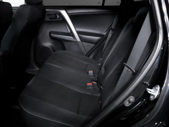 Toyota RAV4 IV (XA40) Рестайлинг с пробегом 2018 года, цена 2 450 000 рублей, 85103 км, внедорожник, Автокод Объявления