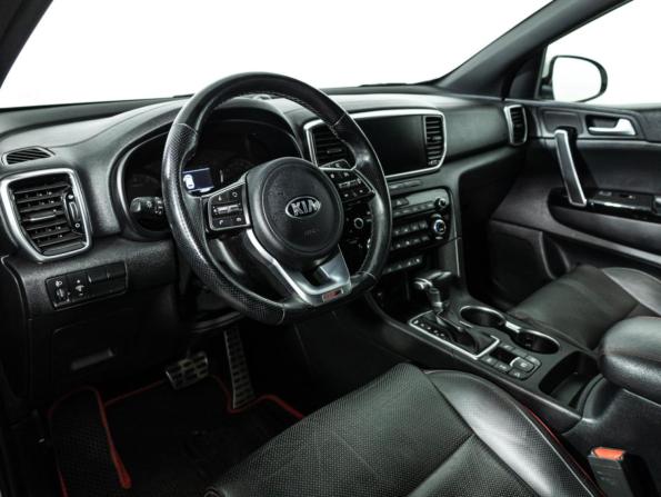 Kia Sportage IV Рестайлинг с пробегом 2018 года, цена 2 399 700 рублей, 126664 км, внедорожник, Автокод Объявления