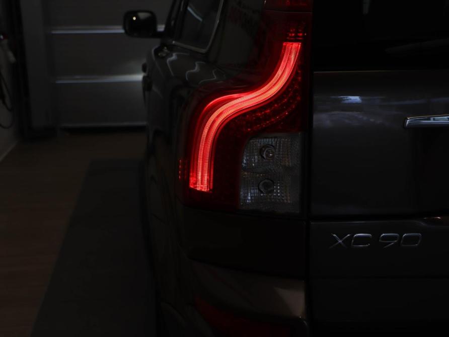 Volvo XC90 I Рестайлинг Москва  - изображение 24