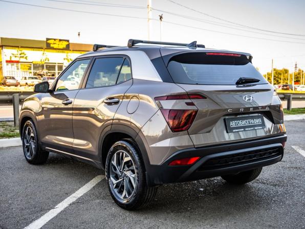 Hyundai Creta II с пробегом 2022 года, цена 2 248 000 рублей, 114577 км, внедорожник, Автокод Объявления