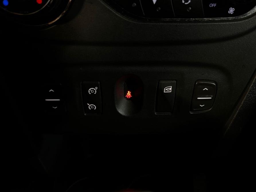 Renault Sandero II Великий Новгород  - изображение 17