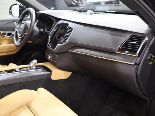 Volvo XC90 II Рестайлинг 1 с пробегом 2024 года, цена 8 210 000 рублей, 12614 км, внедорожник, Автокод Объявления