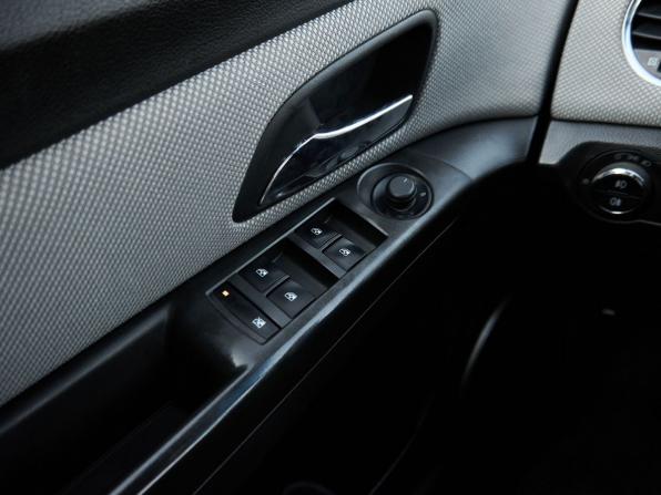 Chevrolet Cruze I с пробегом 2012 года, цена 678 000 рублей, 176385 км, хэтчбек, Автокод Объявления
