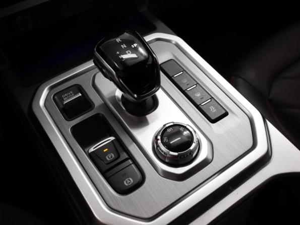 JAC T9 с пробегом 2024 года, цена 2 749 000 рублей, 30132 км, offers.body_type.unknown, Автокод Объявления