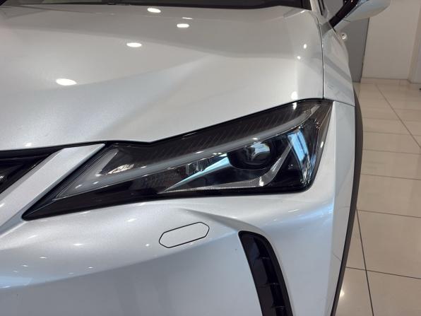 Lexus UX I с пробегом 2021 года, цена 3 050 000 рублей, 78484 км, внедорожник, Автокод Объявления