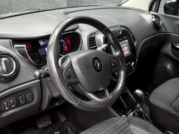 Renault Kaptur I с пробегом 2017 года, цена 1 340 000 рублей, 140725 км, внедорожник, Автокод Объявления