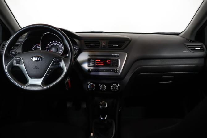 Kia Rio III Рестайлинг с пробегом 2017 года, цена 899 000 рублей, 148000 км, седан, Автокод Объявления