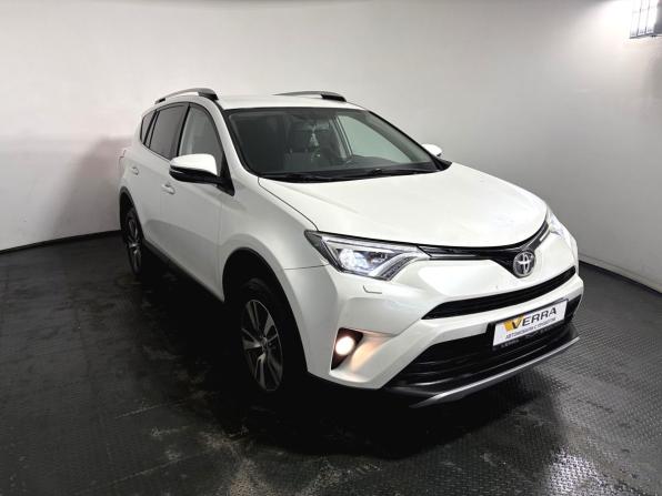 Toyota RAV4 IV (XA40) Рестайлинг с пробегом 2018 года, цена 2 615 000 рублей, 96711 км, внедорожник, Автокод Объявления