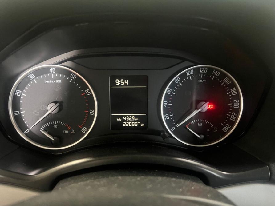 Skoda Octavia II (A5) Рестайлинг Санкт-Петербург  - изображение 8