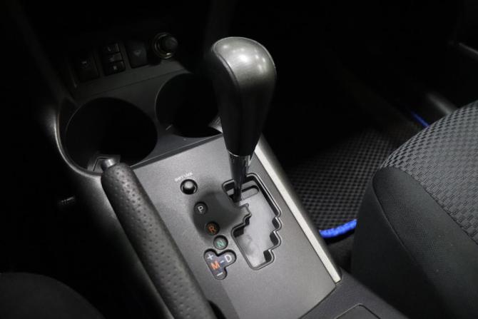 Toyota RAV4 III (XA30) Рестайлинг с пробегом 2011 года, цена 1 515 000 рублей, 1089670 км, внедорожник, Автокод Объявления