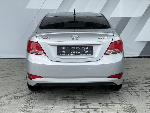 Hyundai Solaris I с пробегом 2014 года, цена 818 000 рублей, 106189 км, седан, Автокод Объявления