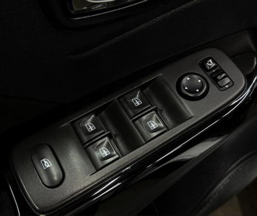 Renault Kaptur I с пробегом 2019 года, цена 1 250 000 рублей, 157844 км, внедорожник, Автокод Объявления
