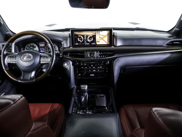 Lexus LX III Рестайлинг 2 с пробегом 2016 года, цена 6 700 000 рублей, 166175 км, внедорожник, Автокод Объявления