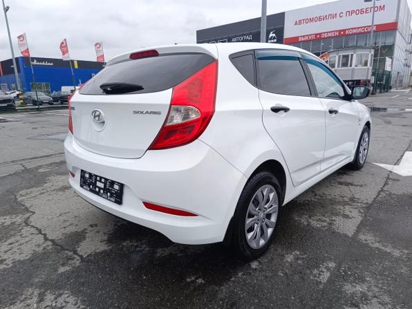 Hyundai Solaris I Рестайлинг с пробегом 2015 года, цена 949 995 рублей, 171000 км, седан, Автокод Объявления