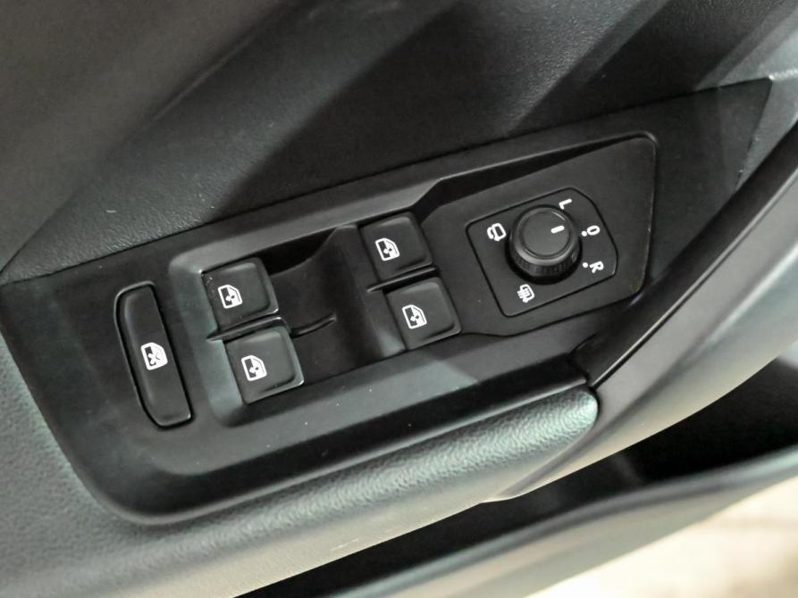 Volkswagen Taos I Екатеринбург  - изображение 13