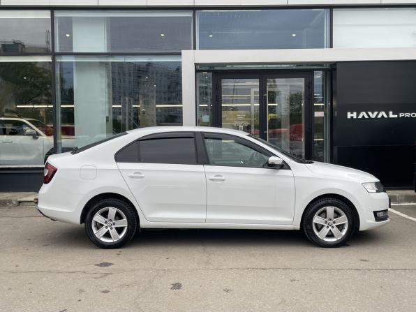 Skoda Rapid I Рестайлинг с пробегом 2019 года, цена 1 329 000 рублей, 91416 км, лифтбек, Автокод Объявления