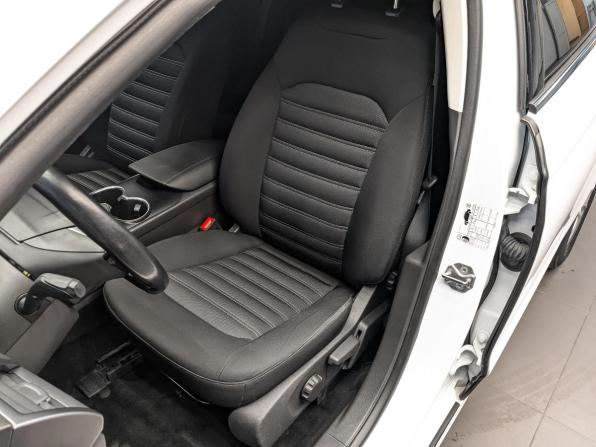 Ford Mondeo V с пробегом 2019 года, цена 1 650 000 рублей, 146925 км, седан, Автокод Объявления