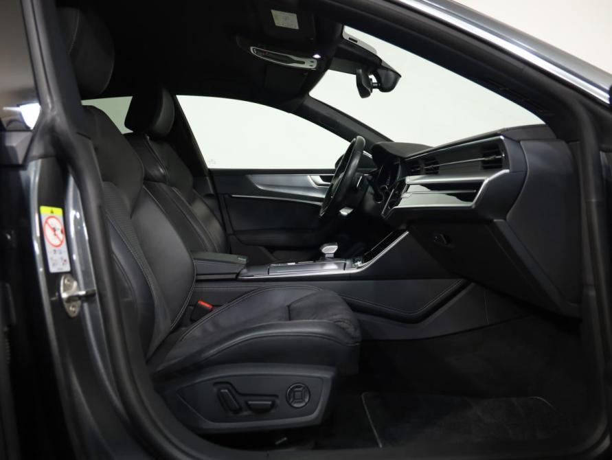 Audi A7 II (4K) Санкт-Петербург  - изображение 30