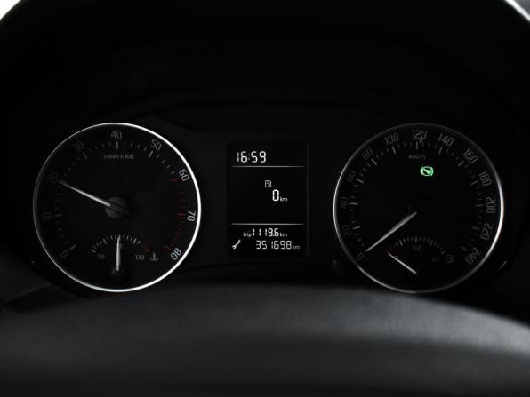Skoda Octavia II (A5) Рестайлинг с пробегом 2011 года, цена 475 900 рублей, 351000 км, лифтбек, Автокод Объявления