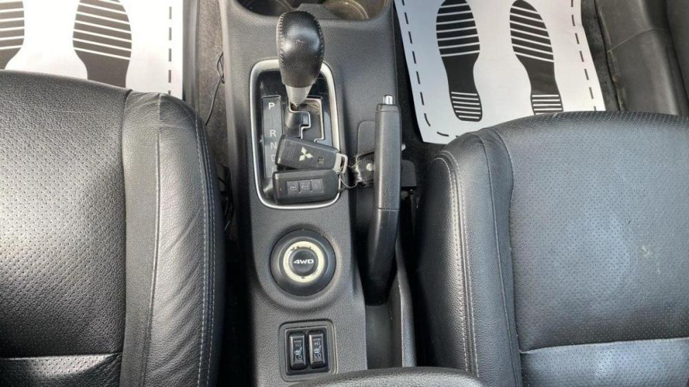 Mitsubishi Outlander III Санкт-Петербург  - изображение 10