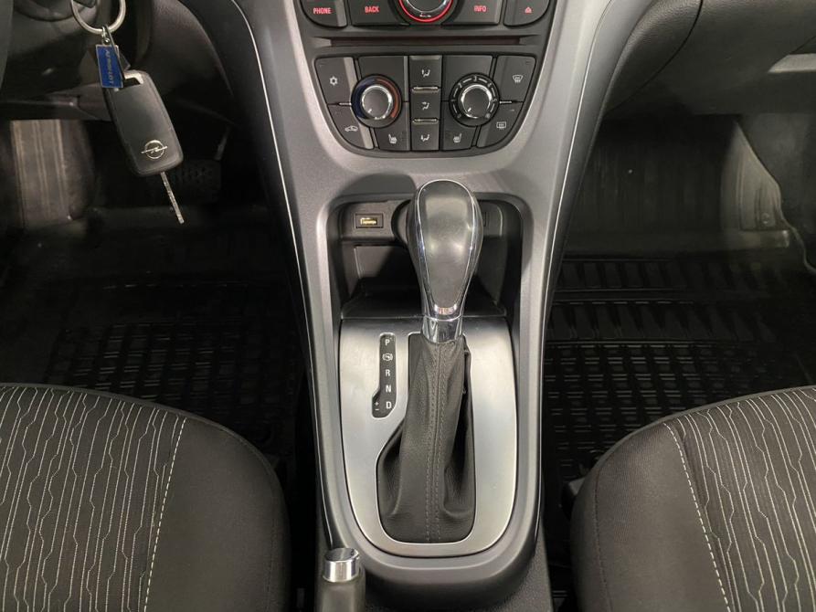 Opel Astra J Рестайлинг Воронеж  - изображение 9