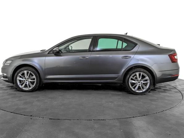 Skoda Octavia III (A7) Рестайлинг с пробегом 2020 года, цена 2 170 000 рублей, 93354 км, лифтбек, Автокод Объявления