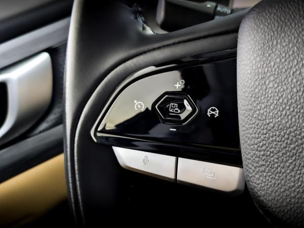Changan Hunter Plus с пробегом 2023 года, цена 2 590 000 рублей, 45440 км, offers.body_type.unknown, Автокод Объявления