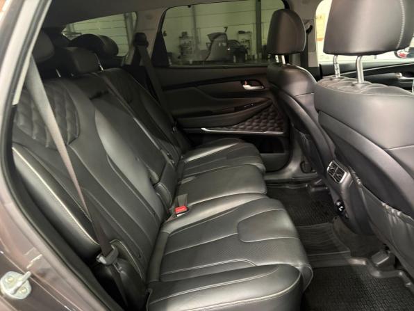 Hyundai Santa Fe IV Рестайлинг с пробегом 2021 года, цена 3 597 000 рублей, 86861 км, внедорожник, Автокод Объявления