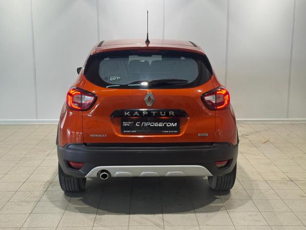 Renault Kaptur I с пробегом 2019 года, цена 1 565 000 рублей, 180000 км, внедорожник, Автокод Объявления