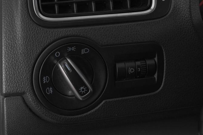 Volkswagen Polo V с пробегом 2011 года, цена 799 000 рублей, 129055 км, седан, Автокод Объявления