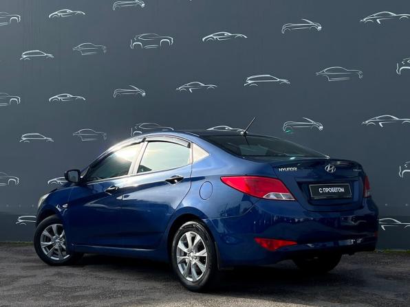 Hyundai Solaris I Рестайлинг с пробегом 2015 года, цена 892 300 рублей, 174166 км, седан, Автокод Объявления