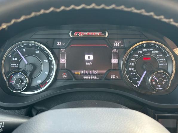 Ram 1500 V с пробегом 2020 года, цена 6 990 000 рублей, 105867 км, offers.body_type.unknown, Автокод Объявления