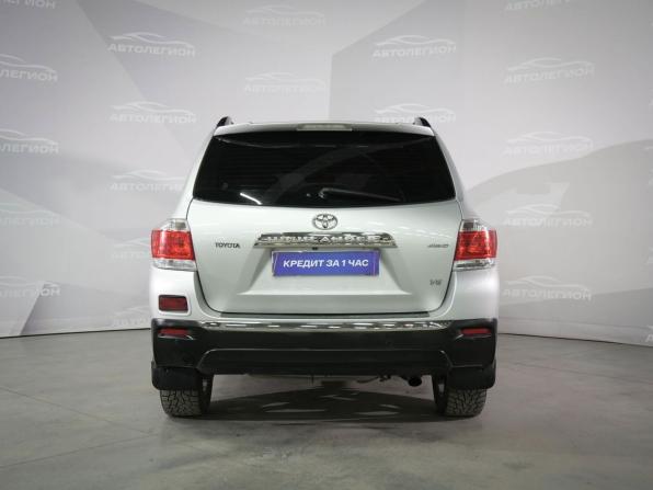 Toyota Highlander II (XU40) Рестайлинг с пробегом 2011 года, цена 1 820 000 рублей, 283424 км, внедорожник, Автокод Объявления