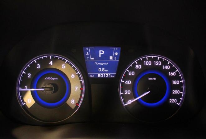 Hyundai Solaris I с пробегом 2012 года, цена 920 000 рублей, 80121 км, седан, Автокод Объявления