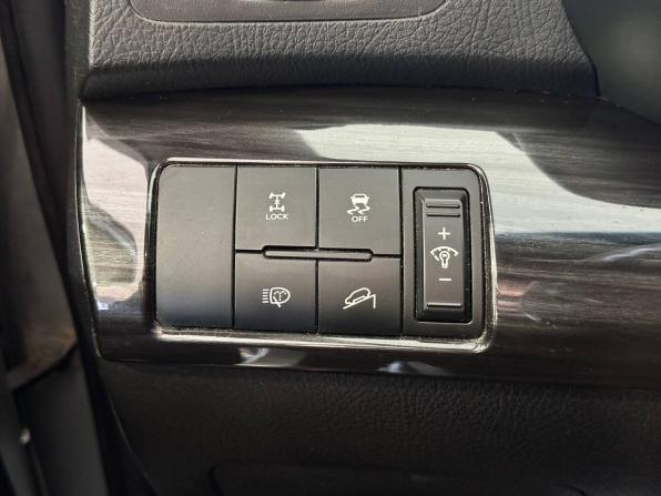 Kia Sorento II Рестайлинг с пробегом 2012 года, цена 1 357 000 рублей, 170022 км, внедорожник, Автокод Объявления