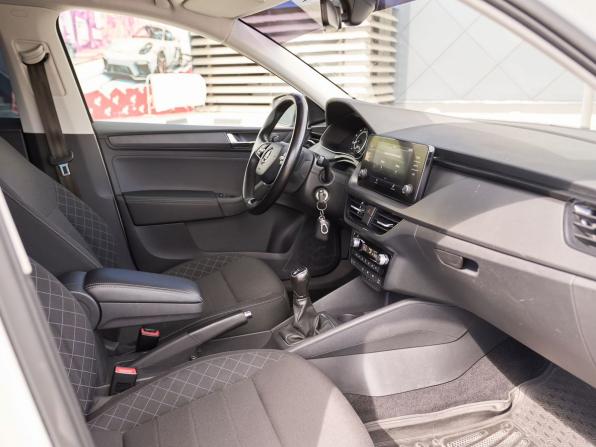 Skoda Rapid II с пробегом 2021 года, цена 1 600 000 рублей, 87556 км, лифтбек, Автокод Объявления