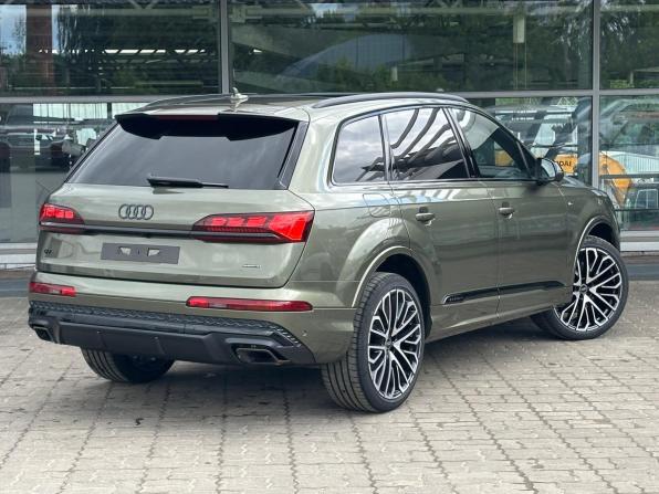 Audi Q7 II (4M) Рестайлинг 2 с пробегом 2025 года, цена 16 500 000 рублей, 10 км, внедорожник, Автокод Объявления