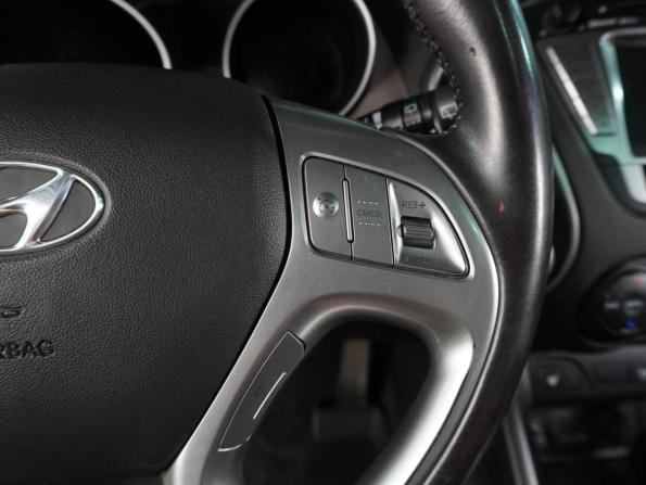 Hyundai ix35 I с пробегом 2010 года, цена 1 399 000 рублей, 131601 км, внедорожник, Автокод Объявления