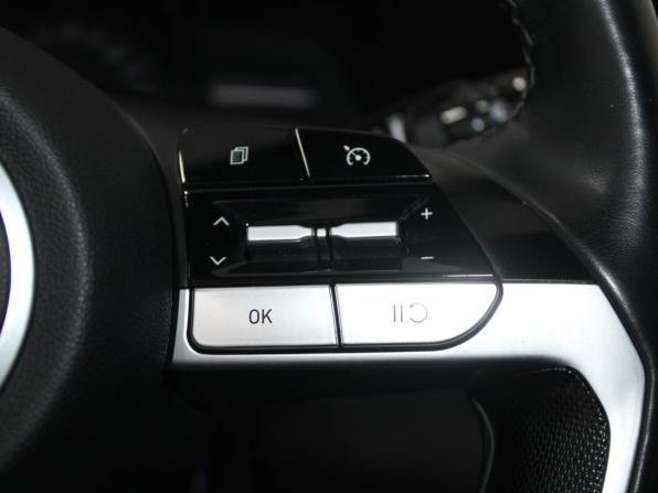 Hyundai Elantra VII (CN7) с пробегом 2021 года, цена 1 769 900 рублей, 120912 км, седан, Автокод Объявления