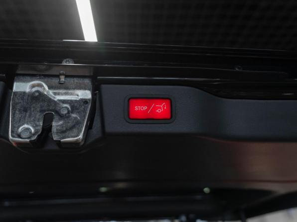 Mercedes-Benz V-Класс III (W447) Рестайлинг 2 с пробегом 2025 года, цена 10 900 000 рублей, 30 км, минивэн, Автокод Объявления
