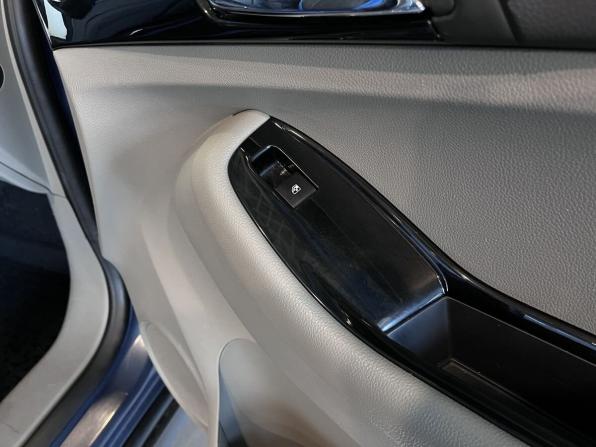 Chevrolet Orlando I с пробегом 2014 года, цена 1 040 000 рублей, 183676 км, компактвэн, Автокод Объявления