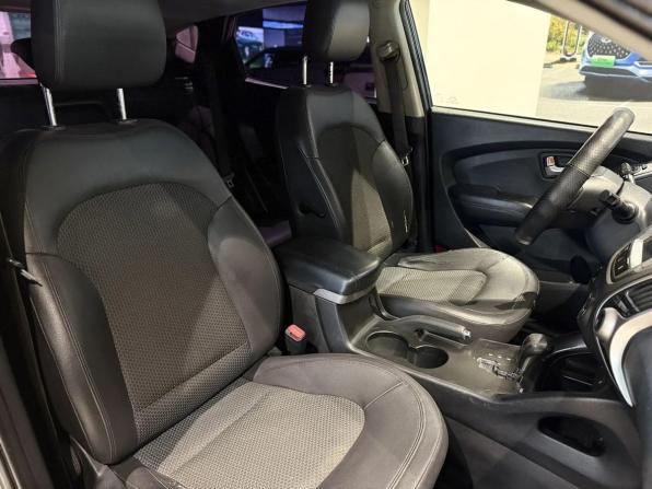 Hyundai ix35 I с пробегом 2011 года, цена 1 266 000 рублей, 212000 км, внедорожник, Автокод Объявления