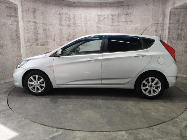Hyundai Solaris I с пробегом 2011 года, цена 536 000 рублей, 216508 км, хэтчбек, Автокод Объявления